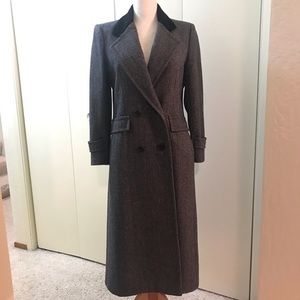 Like New Vintage Wool w/Velvet Collar Herringbone Trench Coat